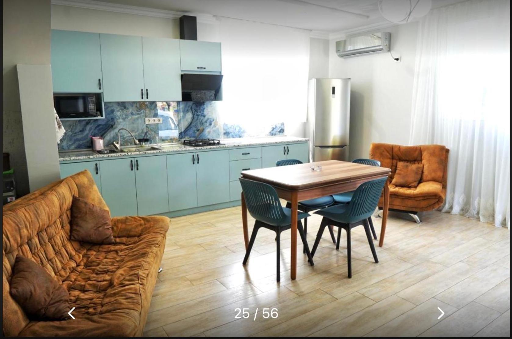 Hotel Gt House Batoumi Extérieur photo