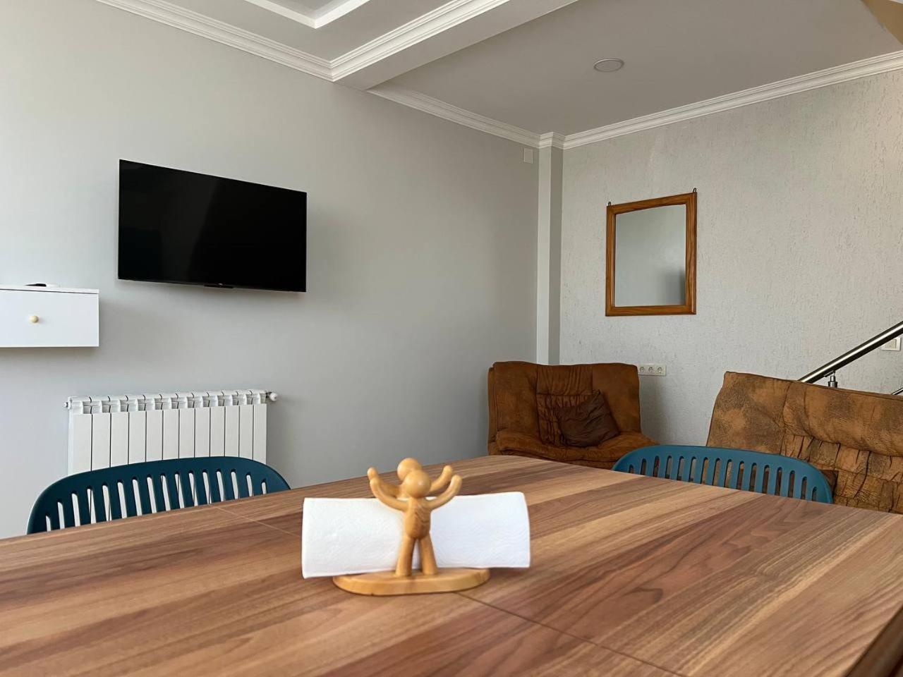 Hotel Gt House Batoumi Extérieur photo